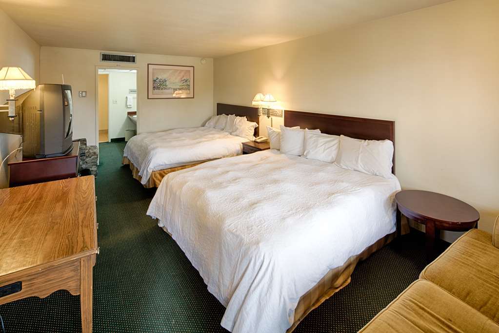 Ramada By Wyndham Modesto Yosemite Area Quarto foto